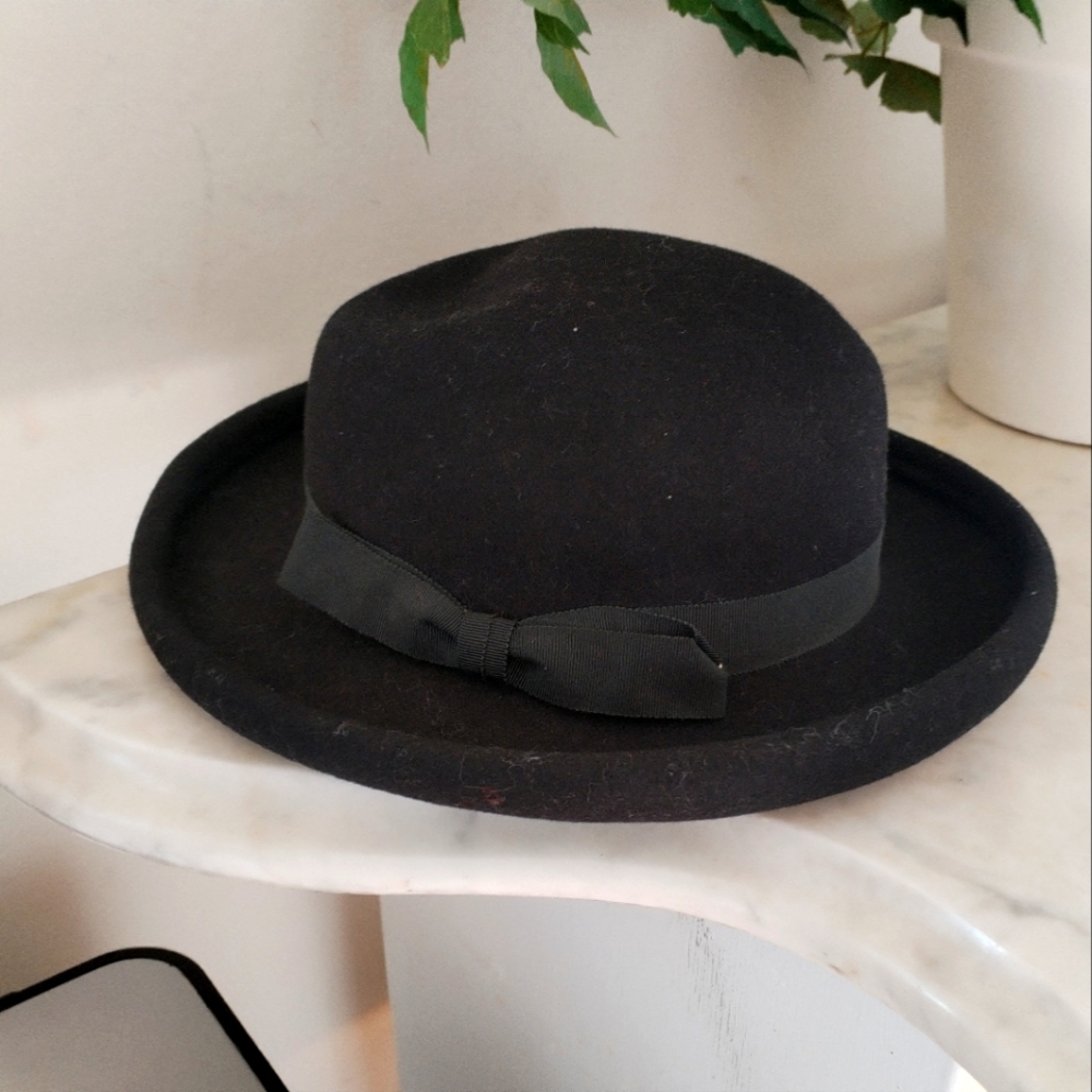Tina Too Hat black Wool Wide Brim Made By Bollman Hat Co Vintage 80s
